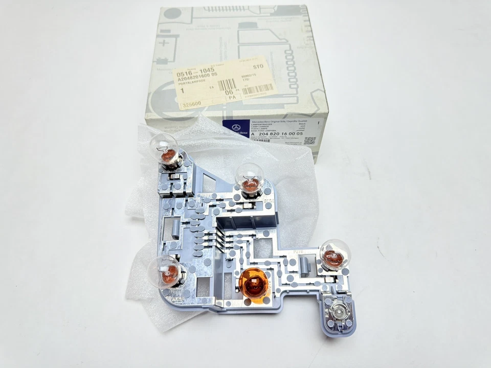 Mercedes-Benz A2048201600