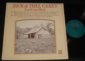 RICK & THEL CAREY - LOOKING BACK LP AUSSIE COUNTRY & WESTERN - Picture 1 of 1