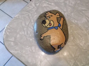 Handbemalter Boo Boo Rock / Briefbeschwerer - Bild 1 von 7