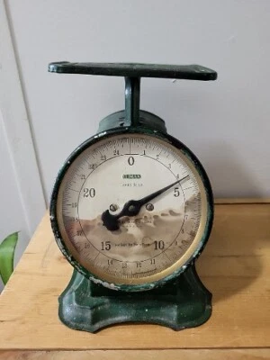 Báscula de cocina verde vintage años 40 50 como es clímax Foto 1 de 4