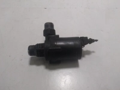 Bomba de água 702078340 830360 para BMW X5 (E70) XDRIVE35D 2006 - Imagem 1 de 4