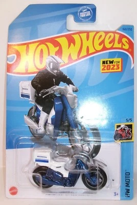 2023 HOT WHEELS HW MOTO 5/5 BLUE WHITE HONDA SUPER CUB CUSTOM MOTORCYCLE - Image 1 of 4