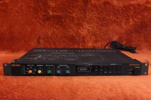 USED Roland SDE-1000 Digital Delay Rack Effect Vintage from Japan U110 180615 - Picture 1 of 12