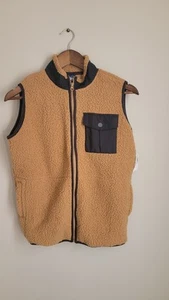 Womens Old Navy Crop Sherpa Vest Size XL GRAY CAMEL tan Outdoors Classic Hiking - Picture 1 of 7