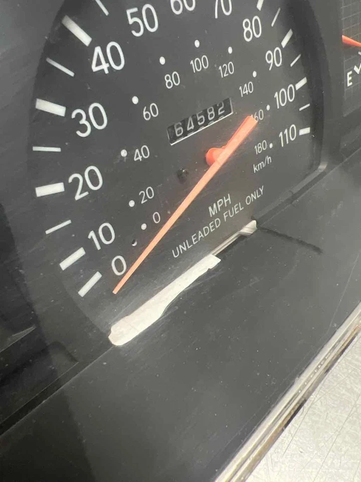 Velocímetro TOYOTA TACOMA 98 99 00 - Imagem 1 de 4
