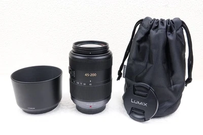 PANASONIC LUMIX G VARIO 45-200mm f4-5.6 MEGA OIS ZOOM LENS - H-FS045200 **READ** - Image 1 of 4