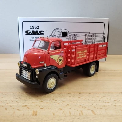 First Gear 1952 GMC Full Rack Stake Truck Diecast 1:34 Red - Image 1 of 4