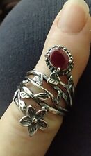 Or Paz Sterling Silver Floral band ring with Ruby