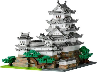  Nanoblock Himeji Castle Special Deluxe Edition Metallic Silver ver.NB-042A  - Image 1 of 4