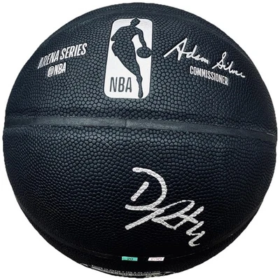 DARRYN PETERSON #22 KANSAS JAYHAWKS SIGNED NBA BASKETBALL PSA/DNA TOP 5 PICK - Image 1 of 3