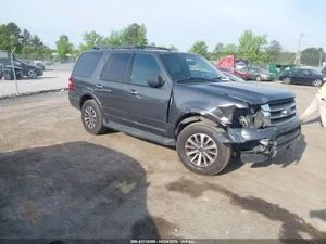 Fuse Box Engine With LED Fog Lamps Fits 15 EXPEDITION 2542567 - Picture 1 of 12