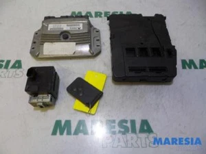 Steuergerät Motor Renault Megane II Coupe/Cabriolet EM 8200321263 P19455863 - Bild 1 von 4