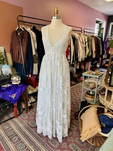 Southern Fried Chic Boho Beach Wedding Dress - Picture 1 of 8