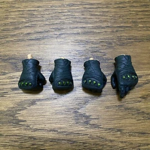 1/6 HOT TOYS : MMS151 DC SPIDER-MAN 3 NEW GOBLIN : HANDS SET - Picture 1 of 2