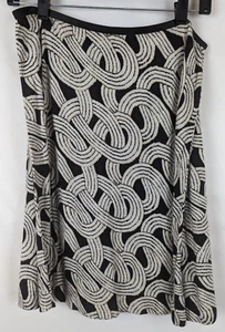 Ann Taylor Petites Skirt Size MP Black and White Geometric Pattern - Picture 1 of 7