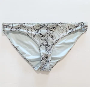 Agua Bendita Bikinihose Schlangenmuster mittelhoch hellblau schwarz silber Große L - Bild 1 von 7
