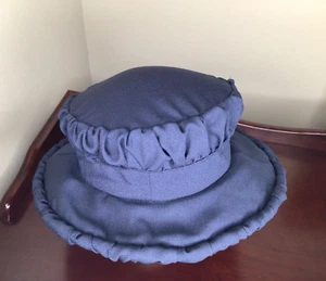 NWOT Heaslip Women Hat Boater Blue Rose One Size 8" Crown 100% Polyester - Picture 1 of 12