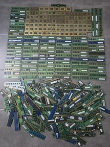 7,247 kg RAM/ CPU Gold davon 4,745 kg RAM Goldkante und 2,502 kg CPU Chip TOP - Bild 1 von 15