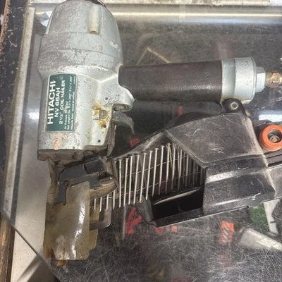 Hitachi NV 65AH 2-1/2" Air Coil Nailer 65 AH Tested Free Shipping - Image 1 of 4