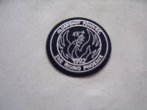 ALDERSHOT TOWN FC - SEW ON CREST BADGE. - Picture 1 of 3