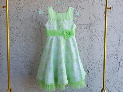 女童柔软绿色正装连衣裙无袖 8 岁 — 第 1/4 张图片