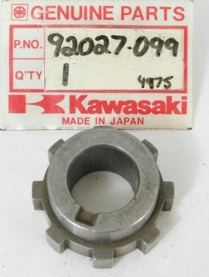 Nuevo de Lote Antiguo Cuello Cigüeñal Kawasaki 92027-099 A1 A7 350 A7SS Samurai A1SS 250 OEM NUEVO Foto 1 de 4