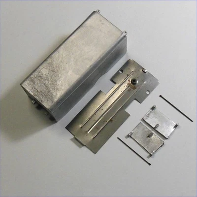 Dinky Toys 514 914 Guy Box Van Body Kit Includes Tin Base Doors And Pins - Image 1 of 4