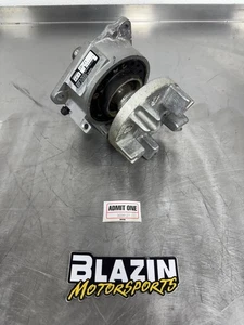 2019 Yamaha VX Limited Mid Shaft Driveshaft Bearing Assembly Housing 6EY-JD-71 - Picture 1 of 6