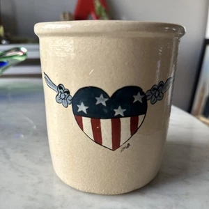 Robinson Ransbottom Heart High Jar 1 Quart VTG RRP Stoneware Pottery - Picture 1 of 9