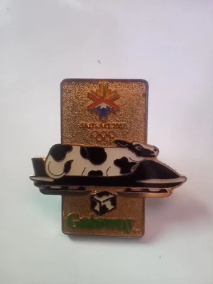 2002 Salt Lake City Olympics Pin Gateway Computer, Cow on Bobsled - Image 1 of 3