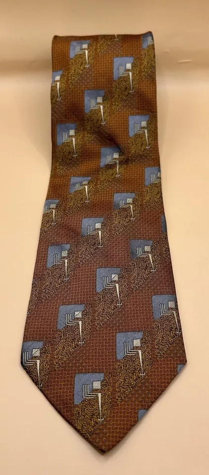 Frank Lloyd Wright Foundation Classic Geometry Artwork Rare Men’s Necktie - Image 1 of 4
