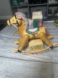 Vintage Spieluhr 1984 ~ Schaukelpferd. Enesco spielt "My Favorite Thing" - Bild 1 von 6