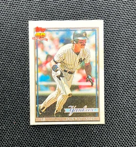1991 Topps Cracker Jack Mini Baseball - DON MATTINGLY #7 - NEW YORK YANKEES - Picture 1 of 2