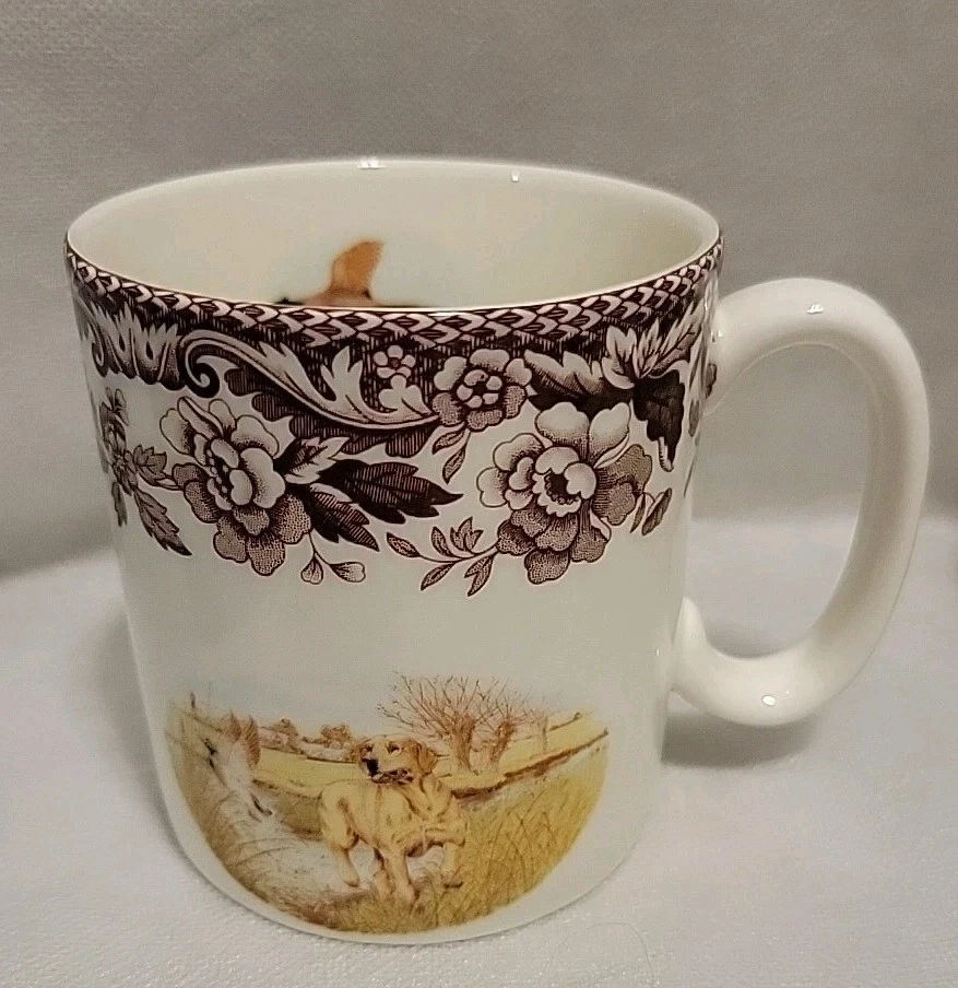 YELLOW LABRADOR Spode Woodland Hunting Dogs Mug Cup 8 oz Dog - Image 1 of 4