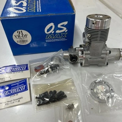 O.S. MAX-91VR-DF 14.76cc 2 stroke glow engine with water cooled head for R/C f/s - Image 1 of 4