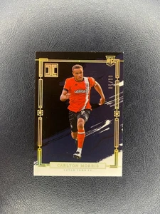 2023-24 Carlton Morris Panini Impecable Oro Luton Town Novato Oro/10 - Imagen 1 de 2
