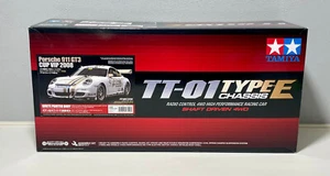 TAMIYA 47429 1/10 R/C Porsche 911 GT3 CUP VIP 2008 (White Painted Body) - Picture 1 of 10