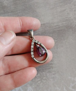 Vintage pendant silver tone metal purple clear CZ teardrop - Picture 1 of 6