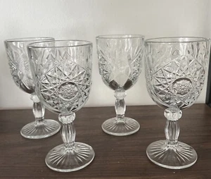 Set of 4 Vintage Libbey HOBSTAR Star of David Water Wine Goblets Glasses 7 1/4" - Picture 1 of 13