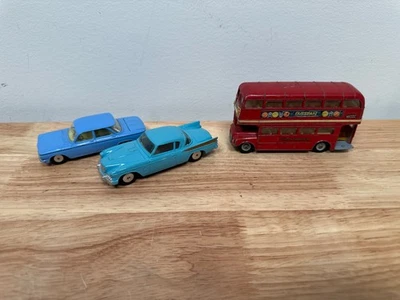 Lot - Corgi London Transport Routemaster Bus/Studebaker Golden Hawk/Corvair - Image 1 of 4
