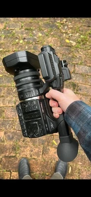 Panasonic HC-X1000 4K Professional Video Camera Camcorder  - Image 1 of 4