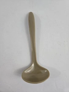1 Vintage Tupperware Replacement Condiment Spoon 872 Beige Tan Ladle 5.5" - Picture 1 of 2