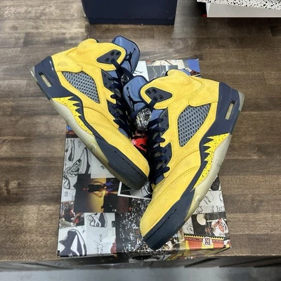 Talla 9 - Air Jordan 5 Retro SP Michigan (USADO) Foto 1 de 4