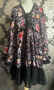 Boohoo Floral Print Ruffle Hem Bell Sleeve Dress Size12 - Picture 1 of 18