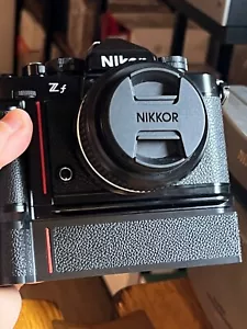 Nikon Zf Grip for Neewer V2 L brackets with Powerbank - Zdjęcie 1 z 4