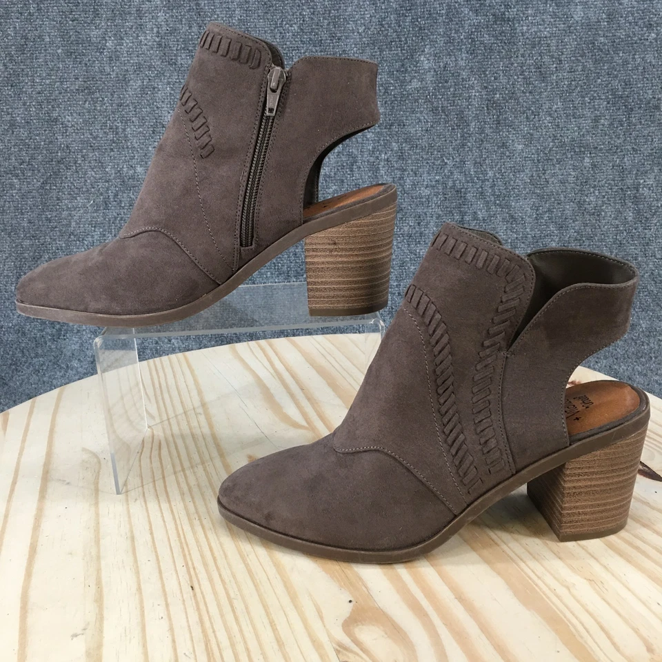 Sonoma Boots Womens 8.5 M Casting Ankle Bootie Brown Cut-Out Casual Block Heels - Image 1 of 4