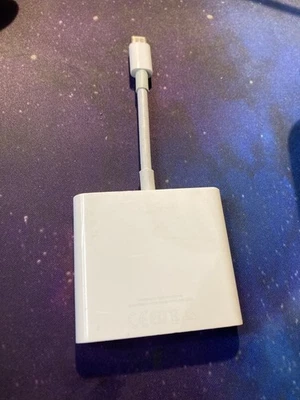 Apple USB-C to Digital AV Multiport HDMI Adapter MUF82AM/A Genuine A2119 OEM - Image 1 of 4