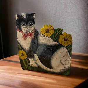 Vintage Metal Cat and flowers wall pocket Vintage container rustic decor - Picture 1 of 4
