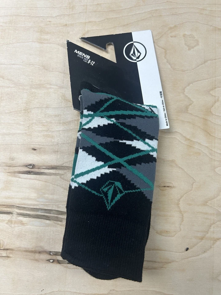 Volcom Gnargyle Men’s Size 9-12 Socks - Image 1 of 2