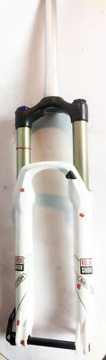 New Rock Shox Sektor R SUSPENSION Fork White Travel 100mm 1-1/8  CYCLING - Image 1 of 4